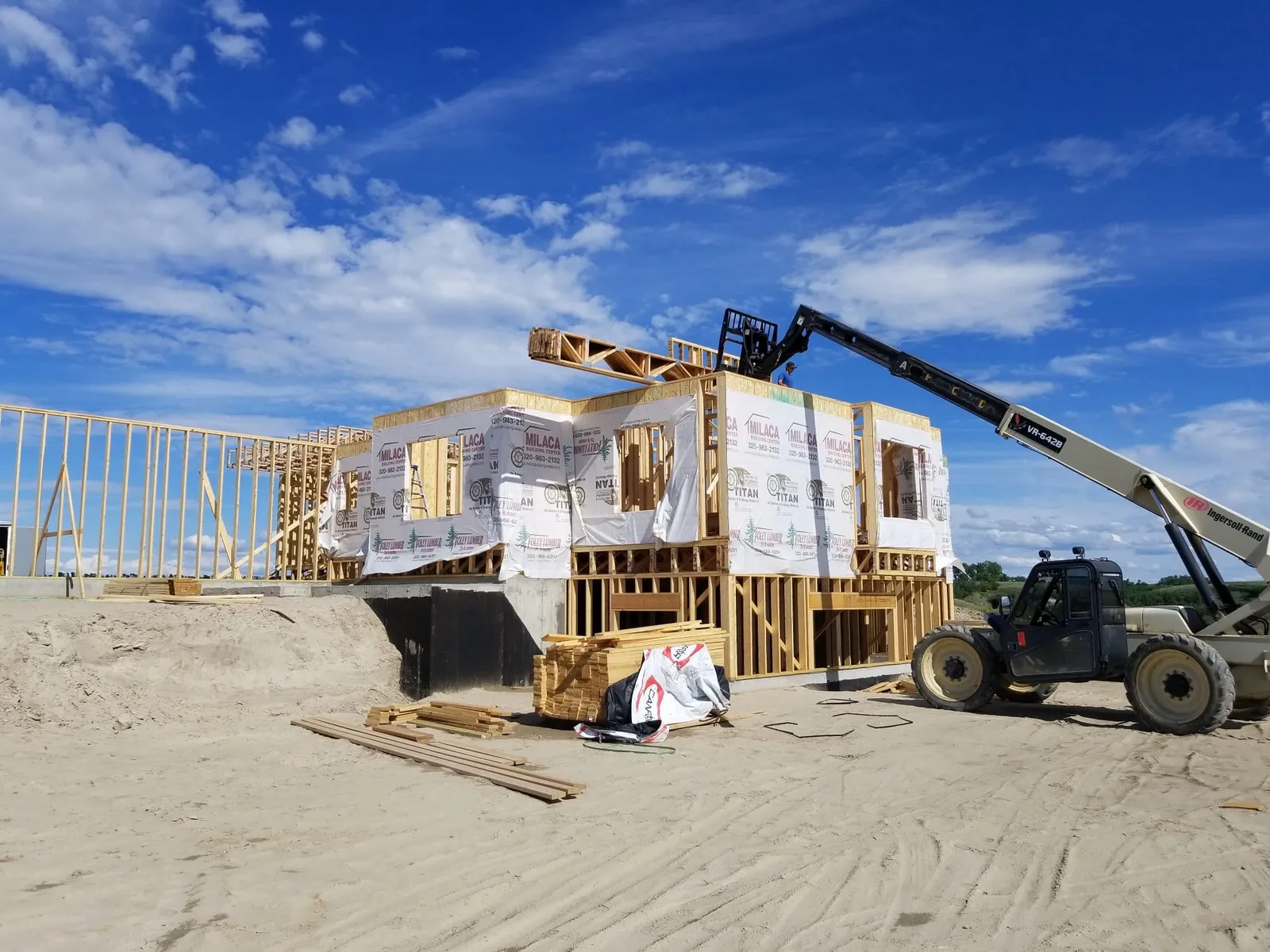 New Home Framing with Telehandler in Williston, ND